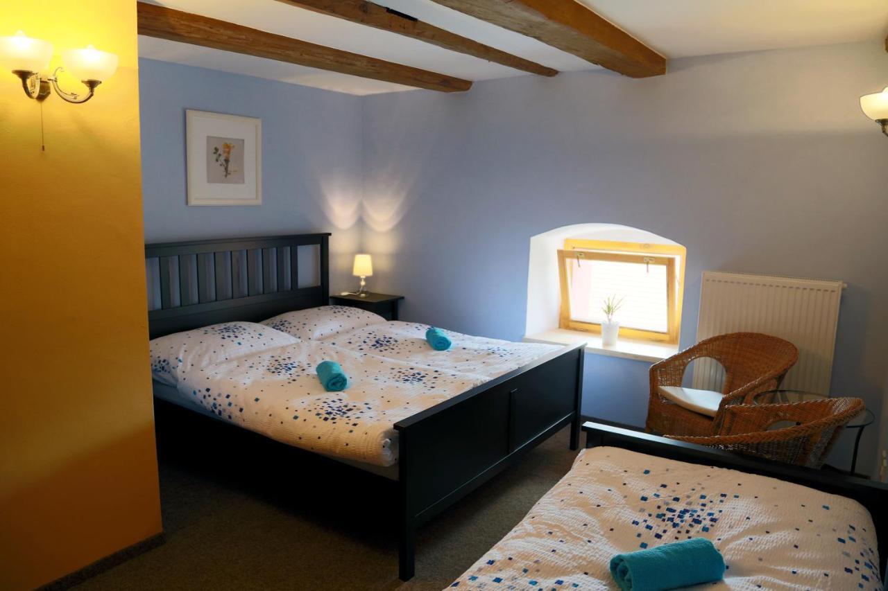 Zamek Liboun Hotel Louňovice pod Blaníkem Buitenkant foto